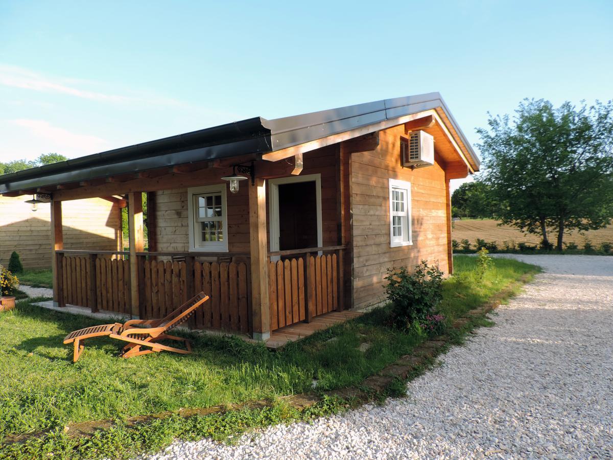 Evolution Camp Hotel Sant'Ippolito Ngoại thất bức ảnh